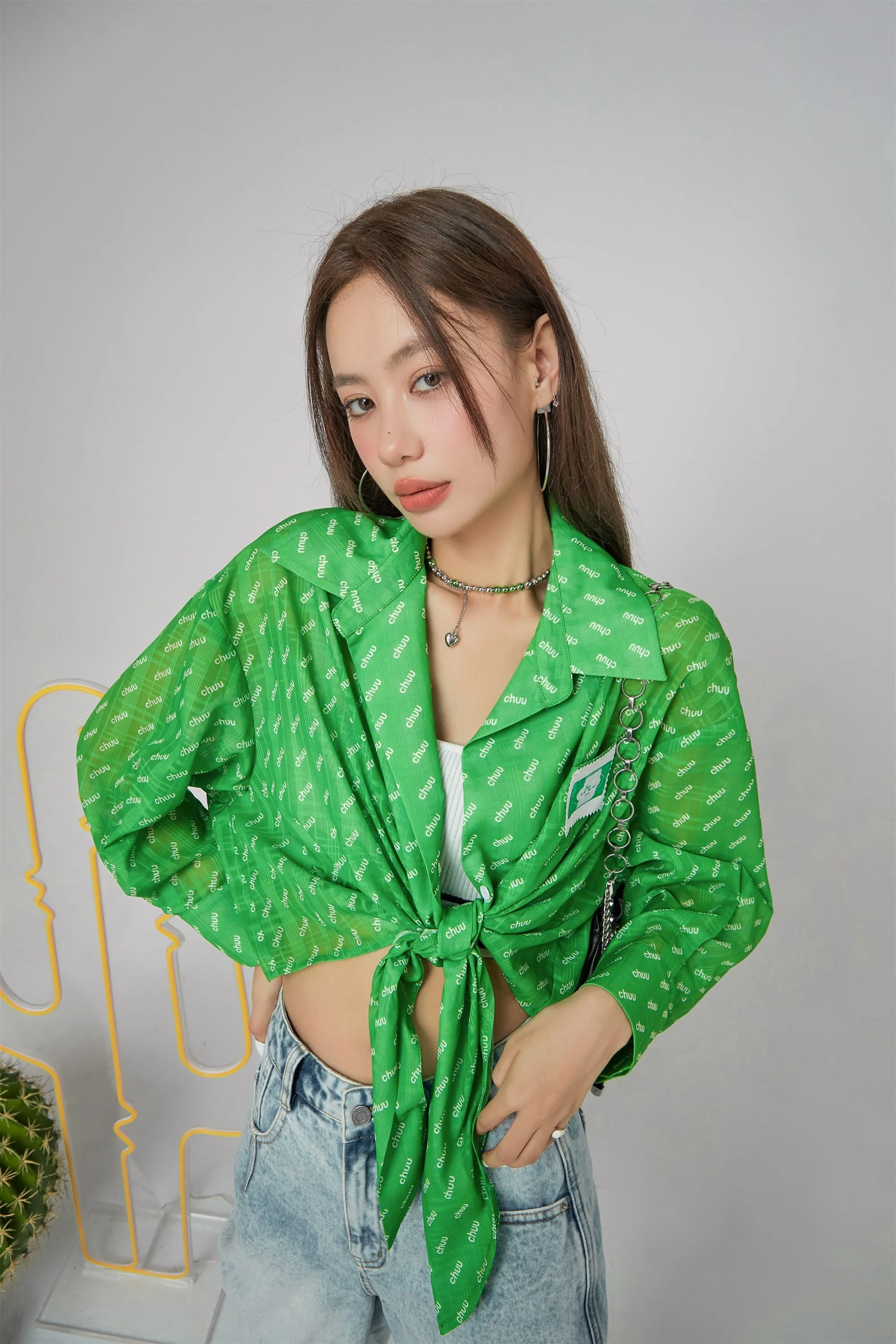 Chuu Print Loosefit Shirt