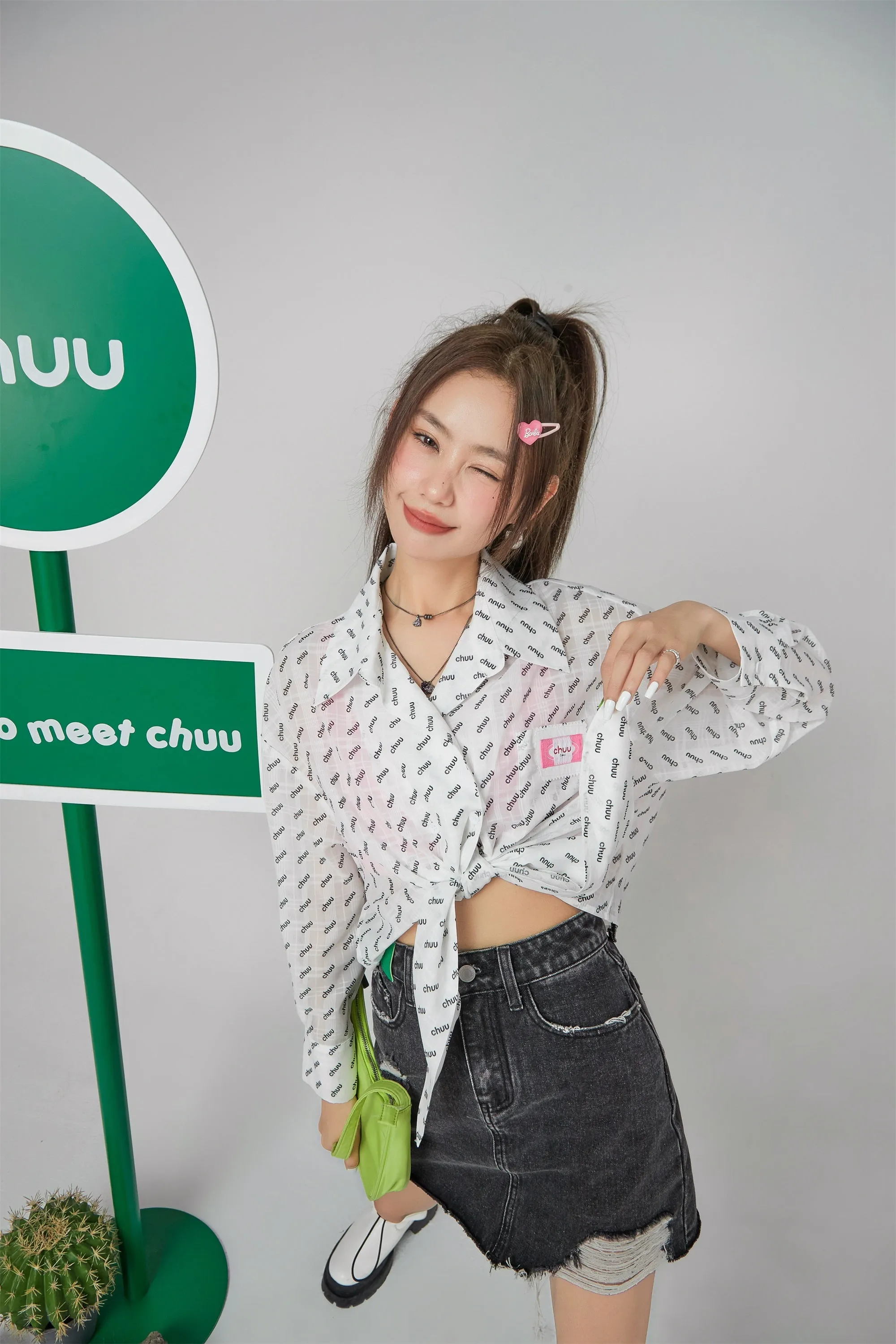 Chuu Print Loosefit Shirt