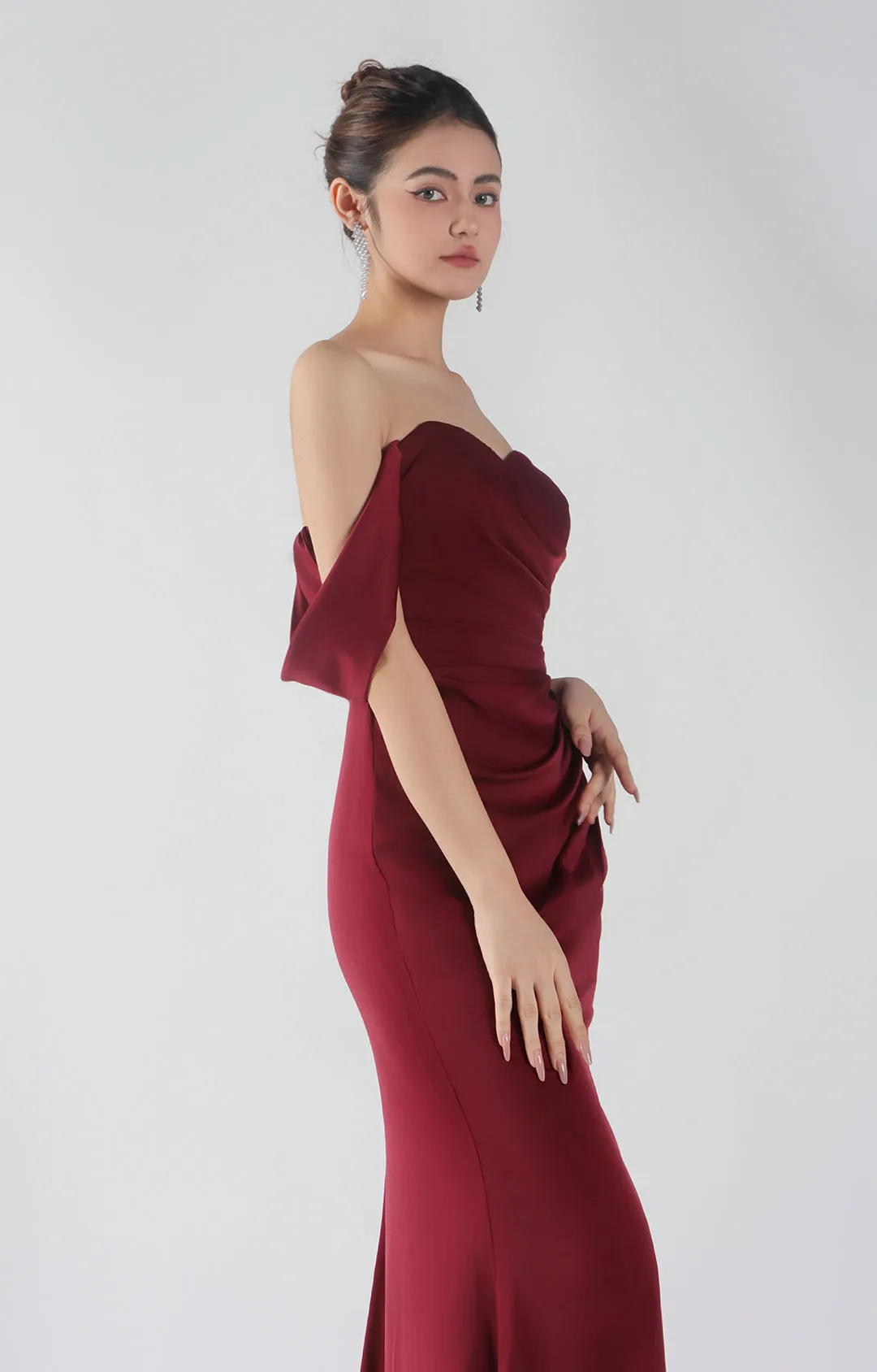Heart Collar Drop Shoulder Pleats Side Split Maxi Dress