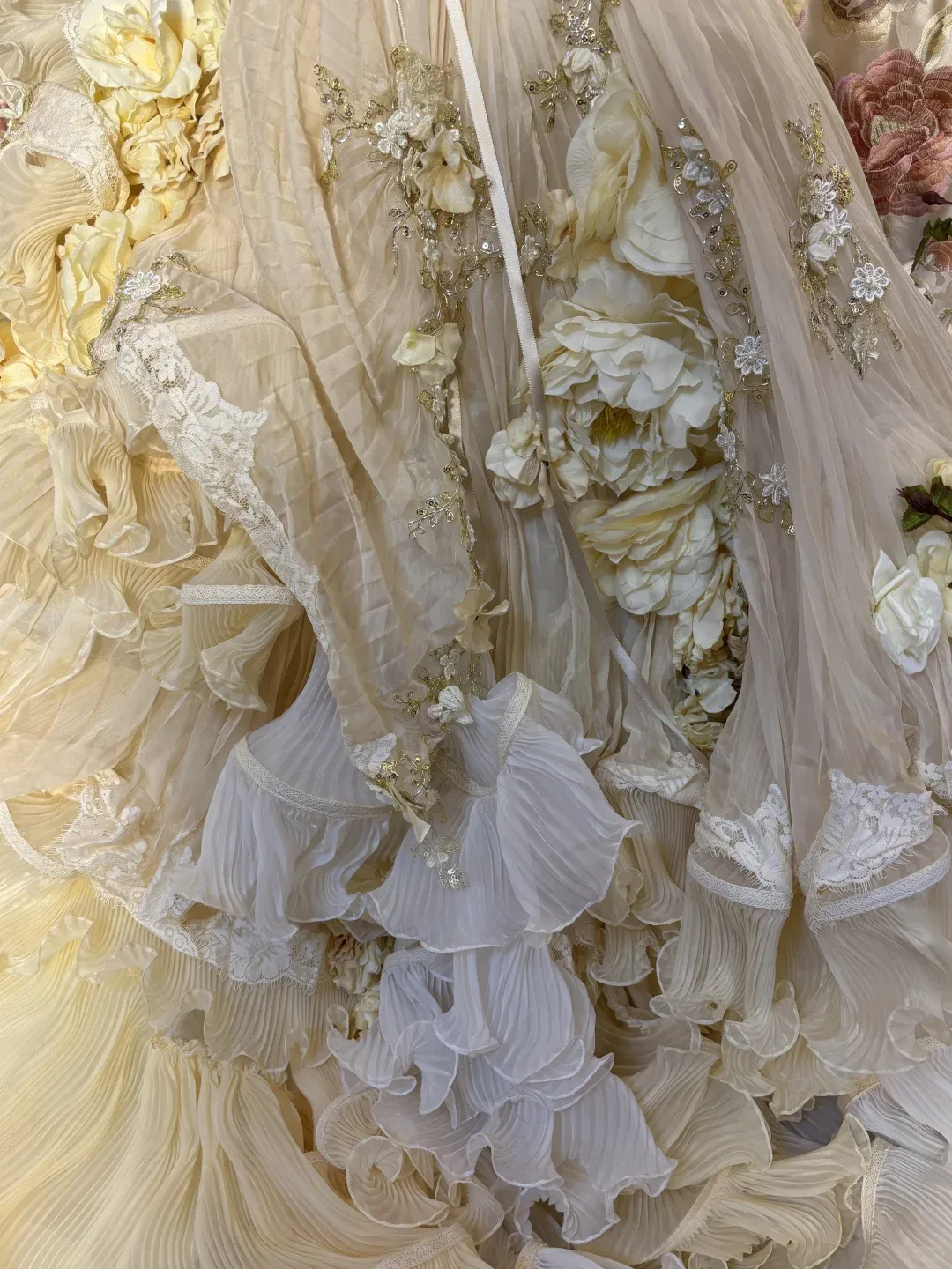 Ivory Strapless A-Line Appliques Ruffles Birthday Ball Gowns Formal Evening Gowns, D1119
