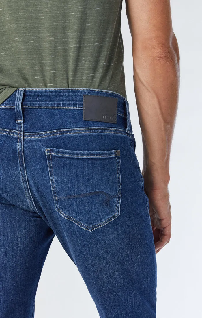 JAKE SLIM LEG IN INDIGO BRUSHED WILLIAMSBURG