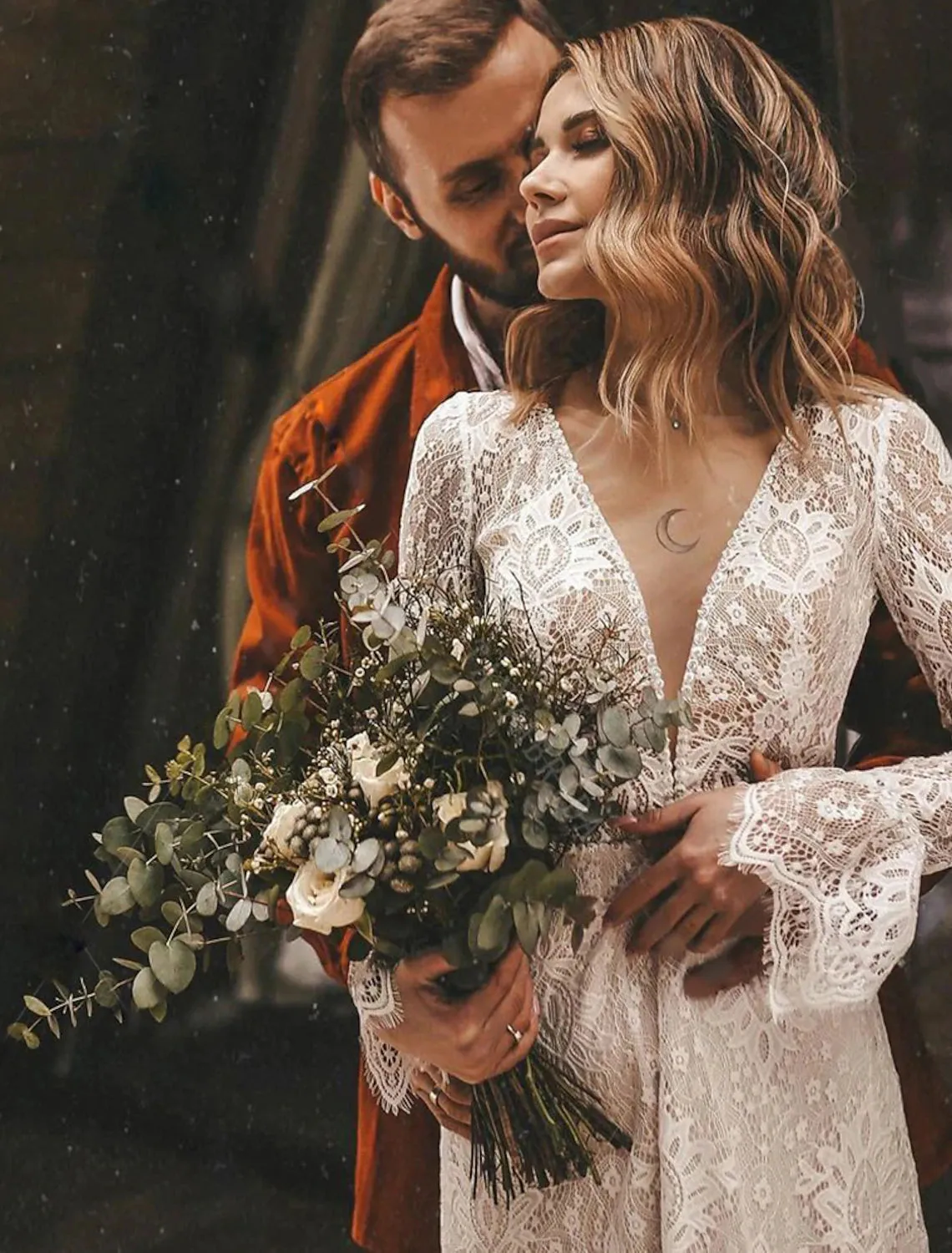 Luolandi A-Line Fall Wedding Dresses Ankle Length Vintage Little White Dresses Long Sleeve V Neck Chiffon Outdoor Bridal Gowns