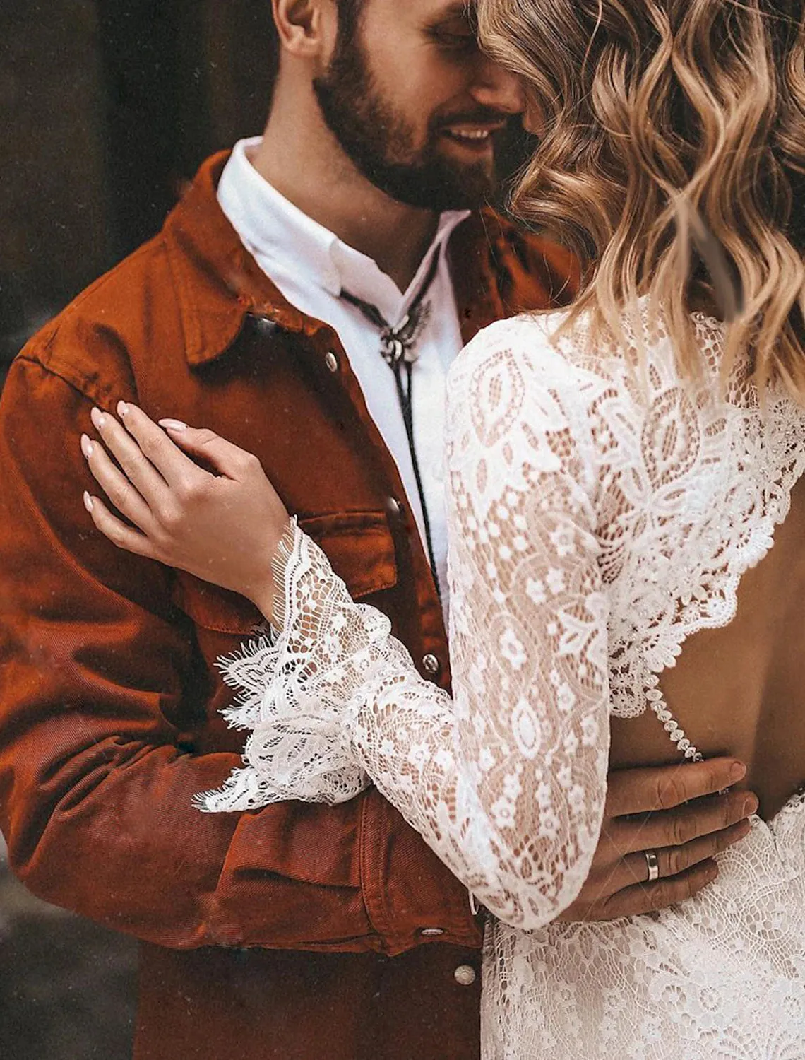 Luolandi A-Line Fall Wedding Dresses Ankle Length Vintage Little White Dresses Long Sleeve V Neck Chiffon Outdoor Bridal Gowns