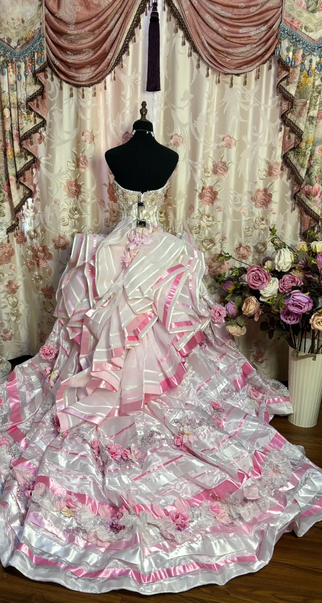 Pink Sweetheart A-Line Beaded Princess Ball Gowns Formal Evening Gowns, D1118