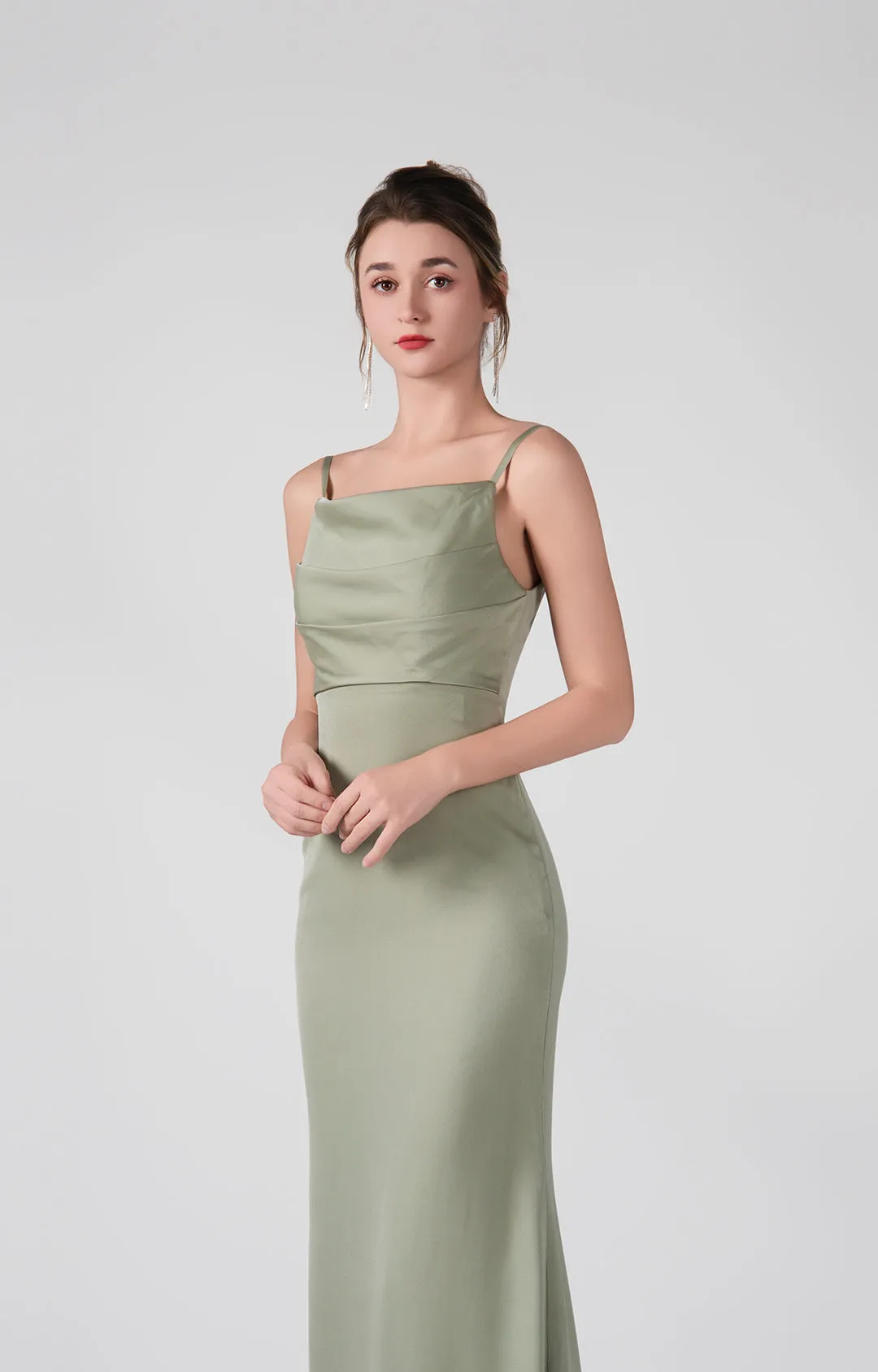 Square-NeckSpaghetti Straps Low Back Dresses
