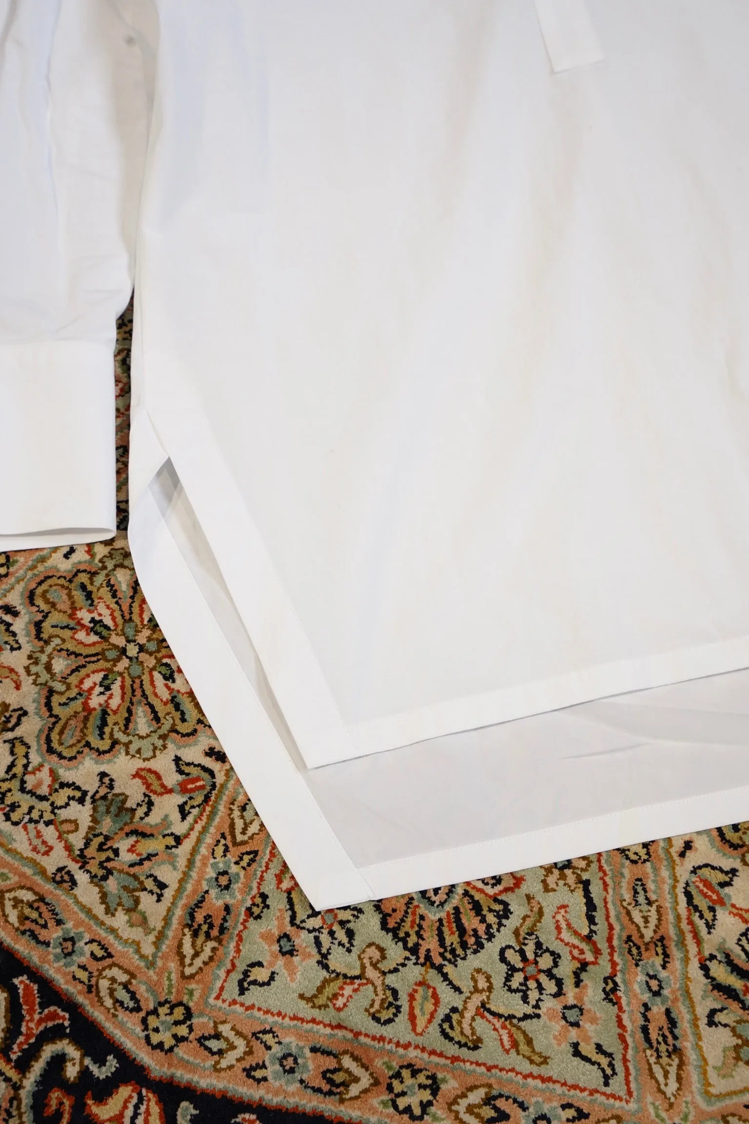 UJOH Piercing Shirts (WHITE)