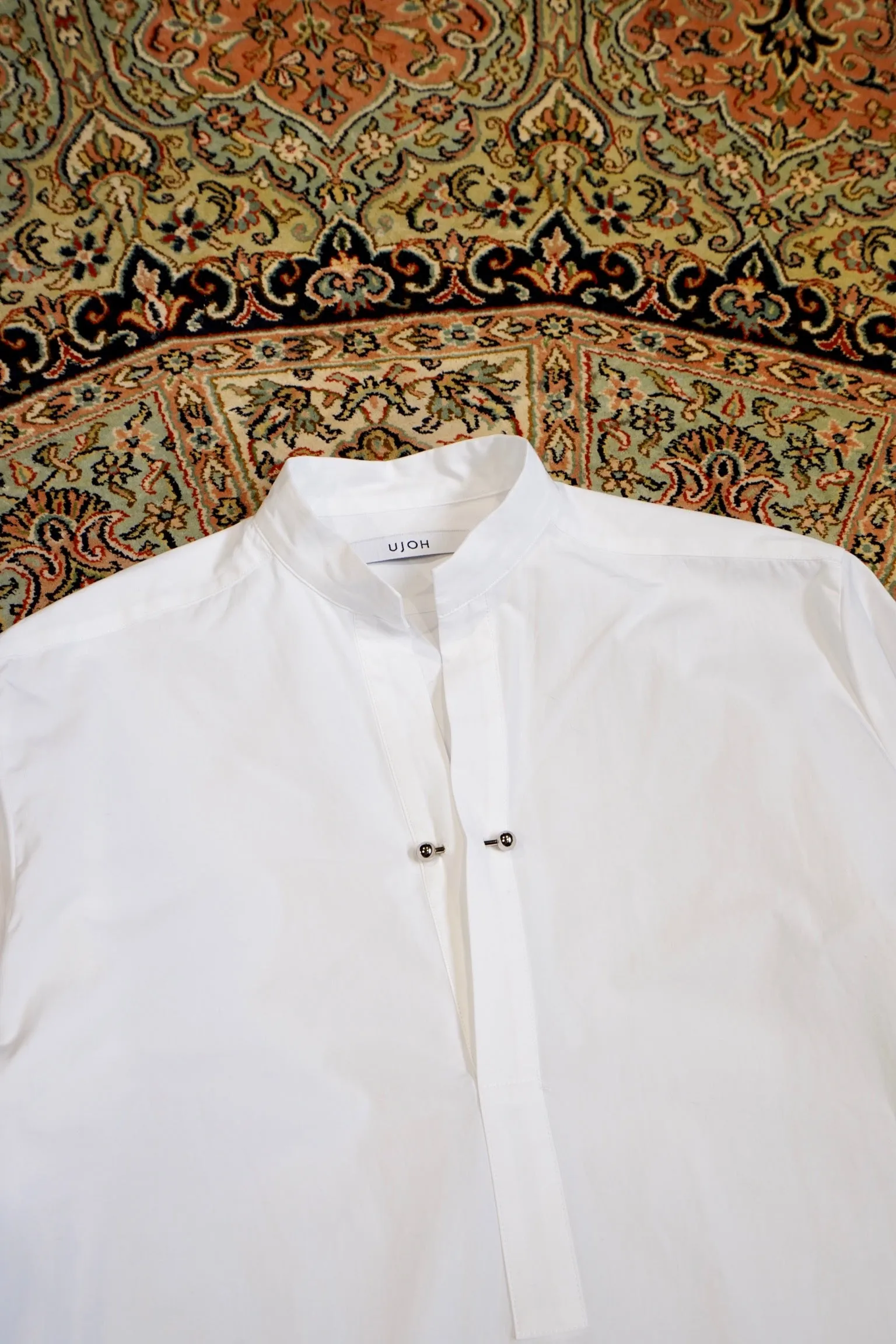 UJOH Piercing Shirts (WHITE)